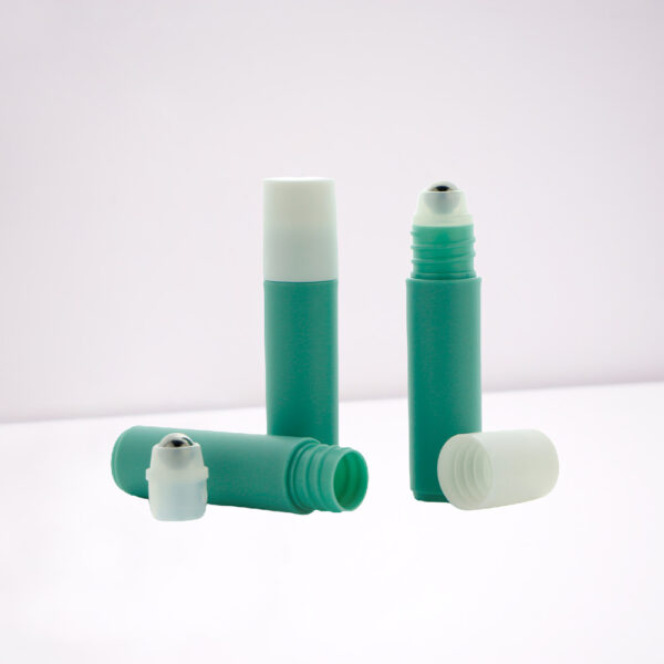 5ml roll on bottle with stainless steel ball 1