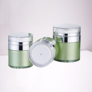 Airless pump cream jar for natural skincare