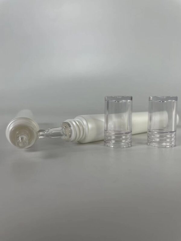 Squeeze white empty cosmetic soft tube 10g 15g with applicator Ample Cosmetic Packaging