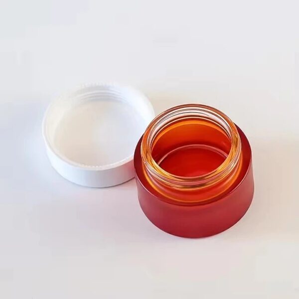 Eco friendly glass jars for cosmeticsAmple Cosmetic Packaging